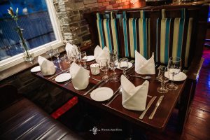 Restaurant dining table